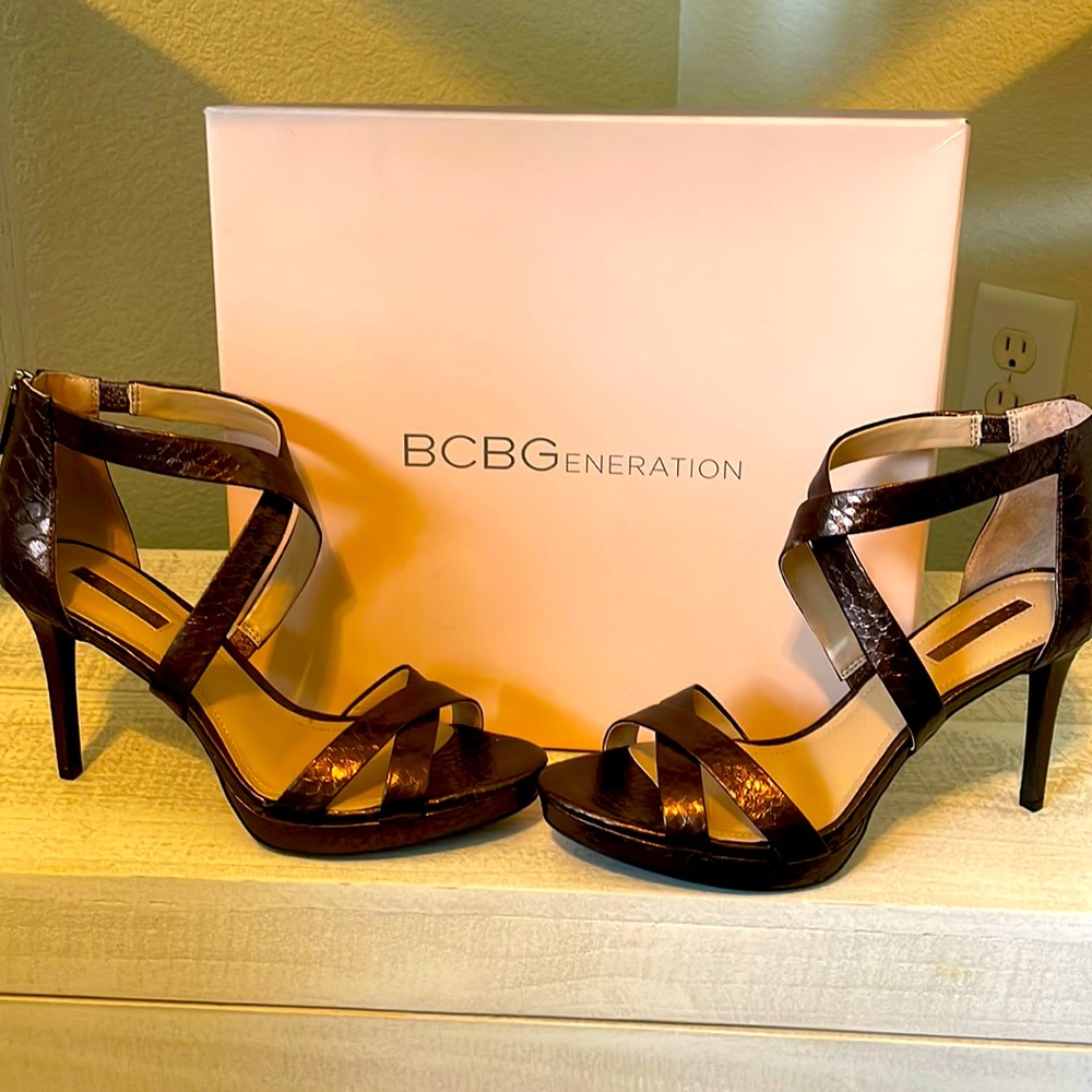 Hot Heels for Summer.